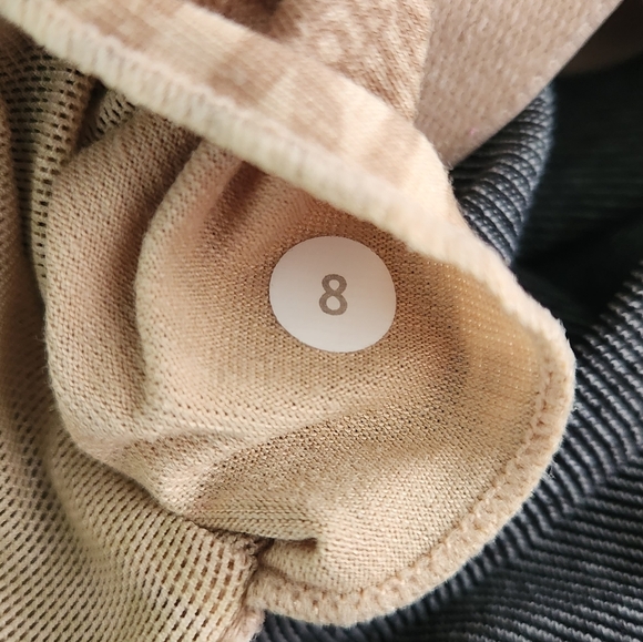 Lululemon Tank Top - Picture 4 of 4